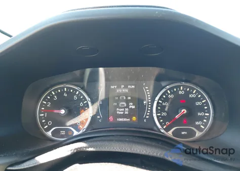 2015 Jeep Renegade Latitude z USA, uszkodzony, nr VIN ZACCJABT1FPB50872